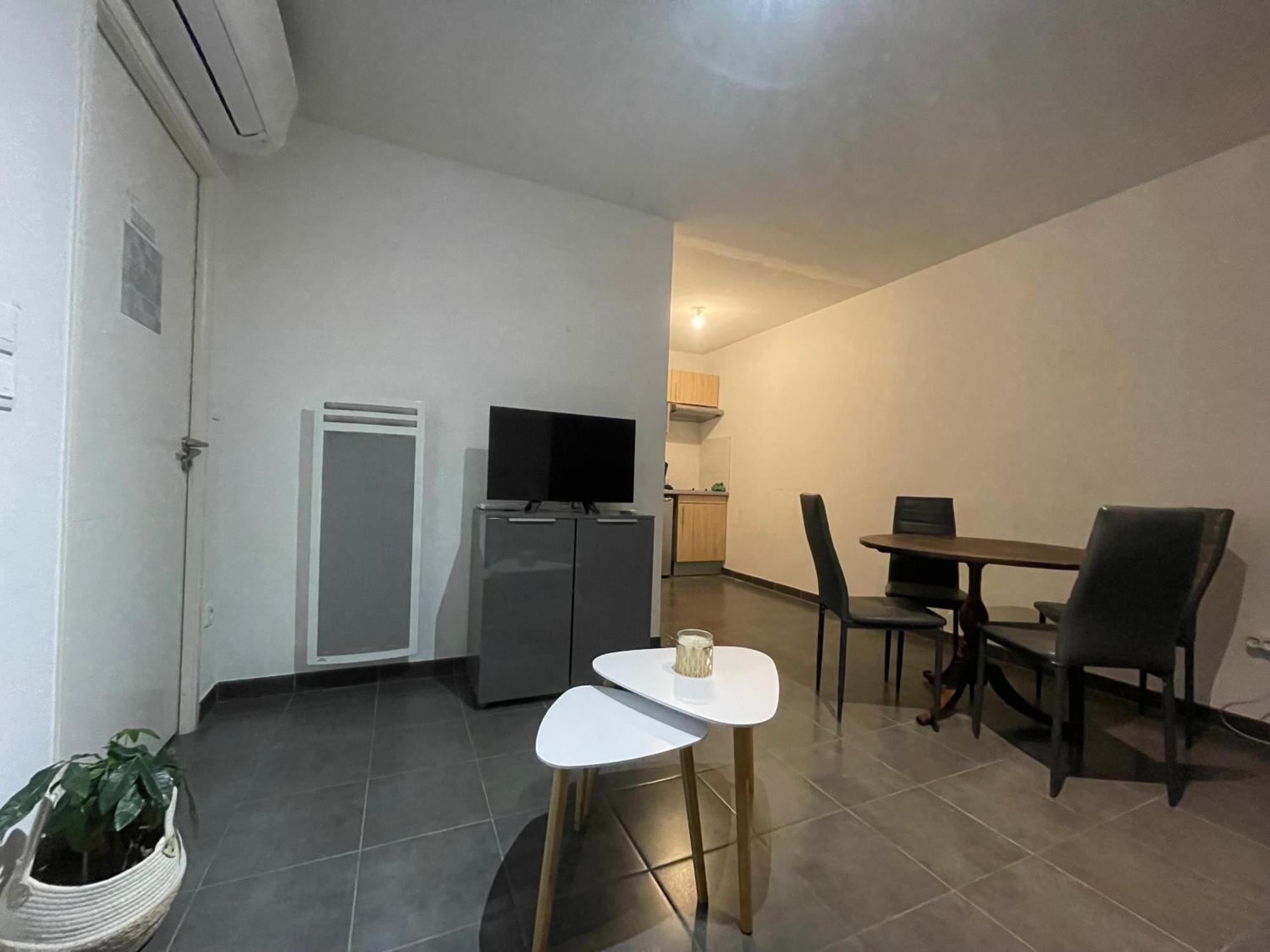 Appartement F2 Neuf Mauguio Buitenkant foto
